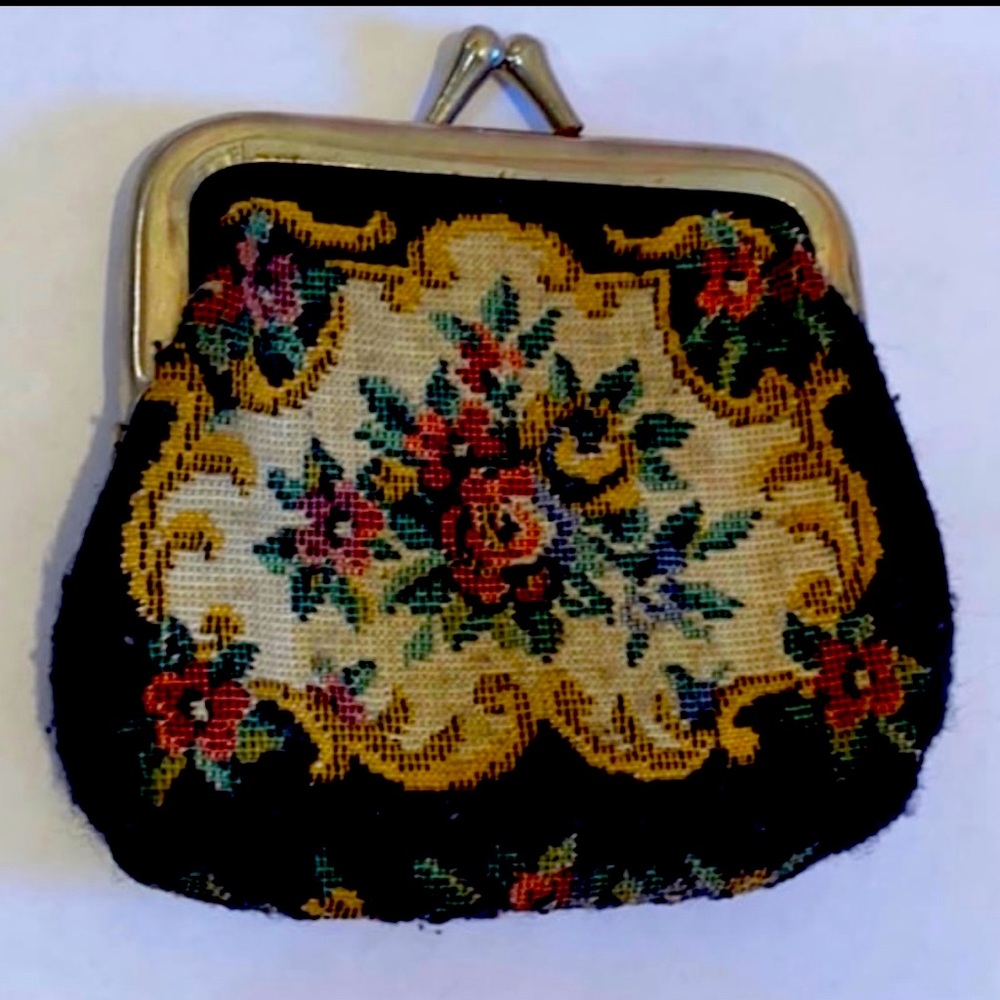 Vintage Tapestry Change Purse with Snap Clasp